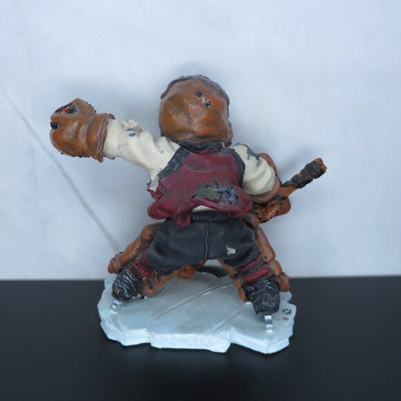Boyds Bears "Bobby... The Defender" Figurine - Picture 4 of 6